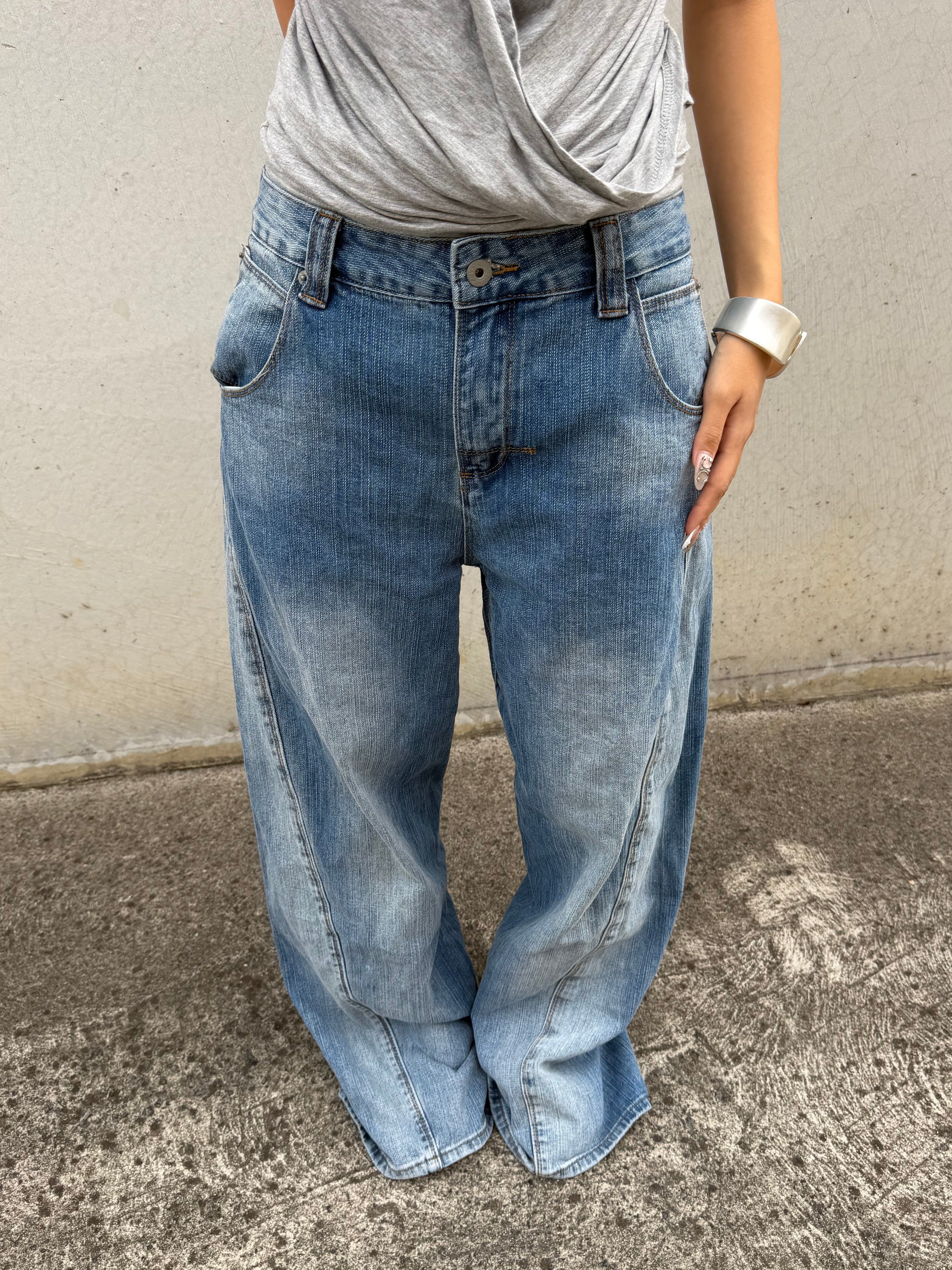 Signature Engineered Denim Jeans – azure archive